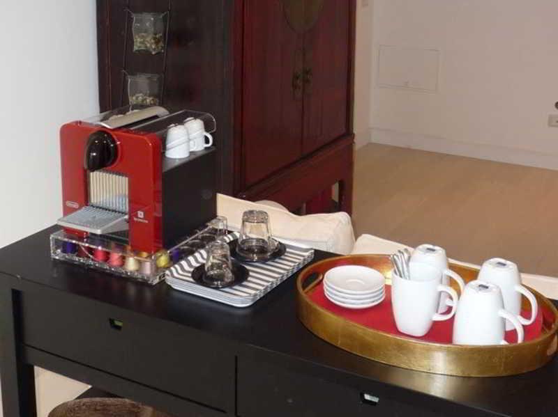 Acomodação com café da manhã  Center 2 *
